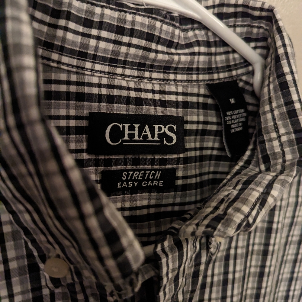 Chaps Men's plaid button down shirt
